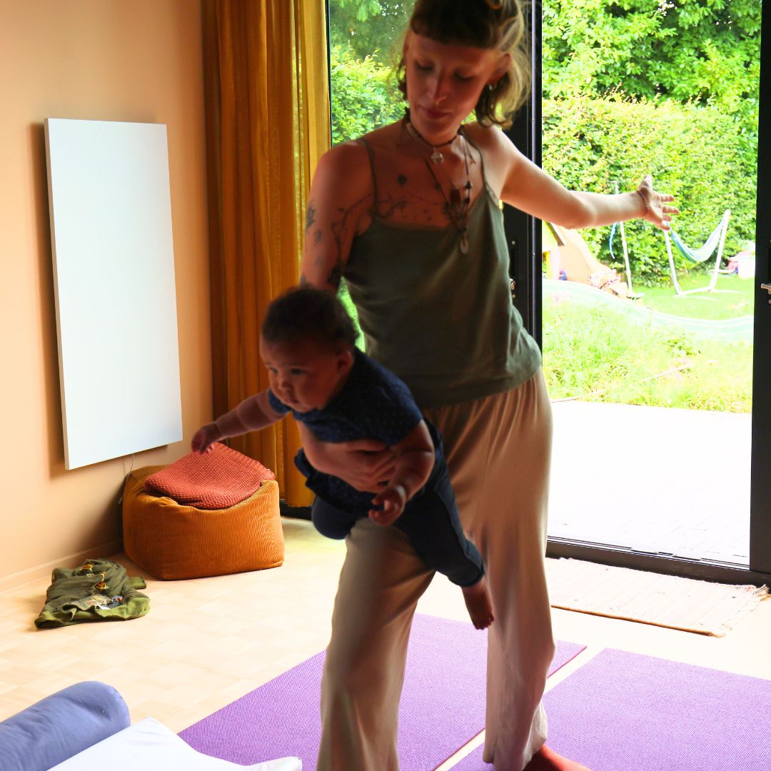 Barmuda Baby - mama Yoga 1 - 2,5 jaar 10/07 van 9.45u - 10.30u