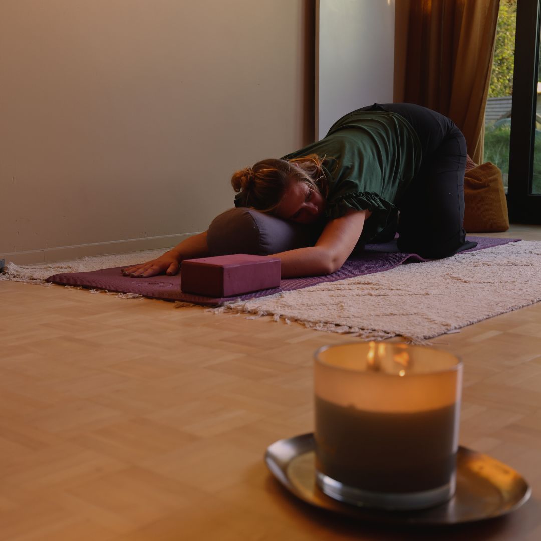 Online zwangerschapsyoga reeks 250 minuten - 5 delig + intake + persoonlijke opvolging + 1,5 maand digitale toegang tot de lesjes